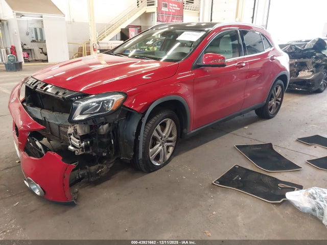 WDCTG4GB1JJ470079 Mercedes-Benz Gla 250 4matic