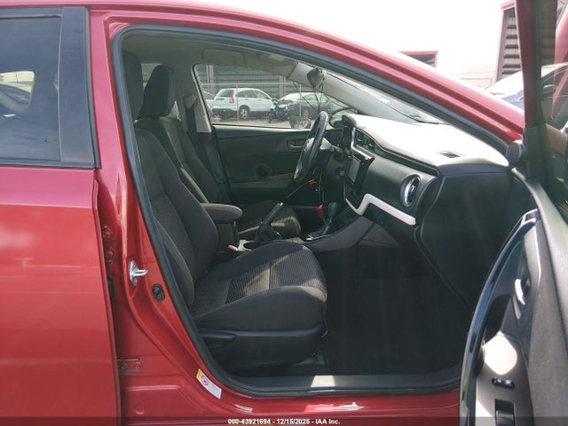 JTNKARJE0JJ556675 Toyota COROLLA IM