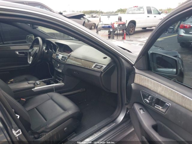 2016 MERCEDES-BENZ E 350 WDDHF5KB7GB258193 Photo 4