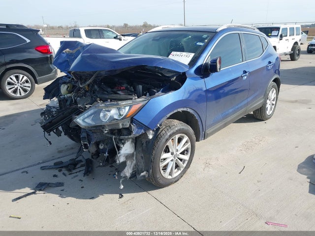 JN1BJ1CP6KW228690 Nissan Rogue Sport Sv