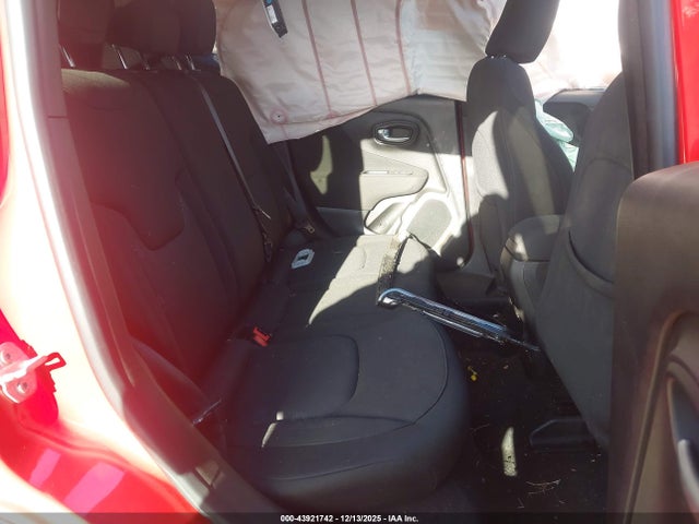 Продажа на аукционе авто 2017 Jeep Renegade Latitude 4x4, vin: ZACCJBBB4HPF37125, номер лота: 43921742