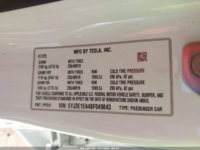 2025 TESLA MODEL 3 5YJ3E1EA4SF049843 Photo 8