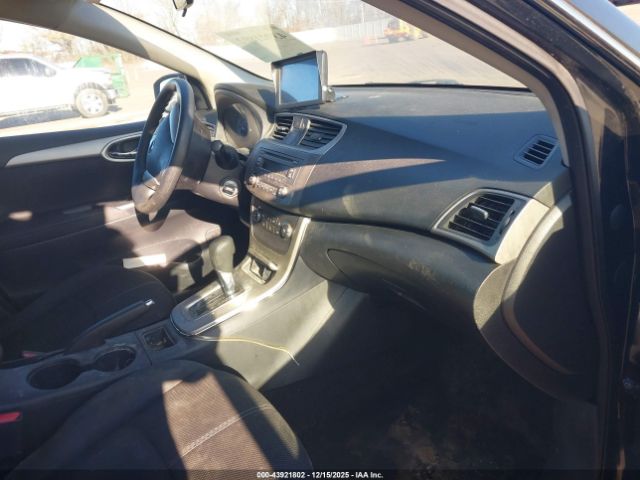 2014 NISSAN SENTRA 3N1AB7AP8EL678074 Photo 4