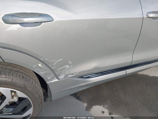 2024 AUDI Q8 E-TRON WA15AAGE7RB049542 Photo 5