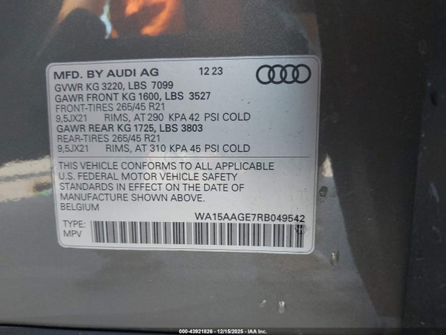 2024 AUDI Q8 E-TRON WA15AAGE7RB049542 Photo 8
