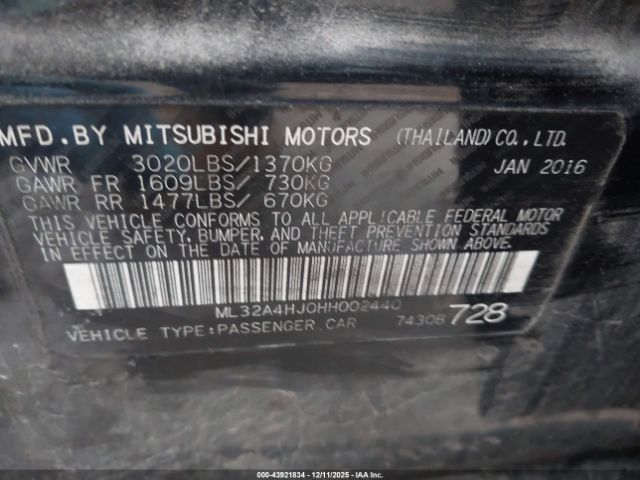 2017 MITSUBISHI MIRAGE ML32A4HJ0HH002440 Photo 8