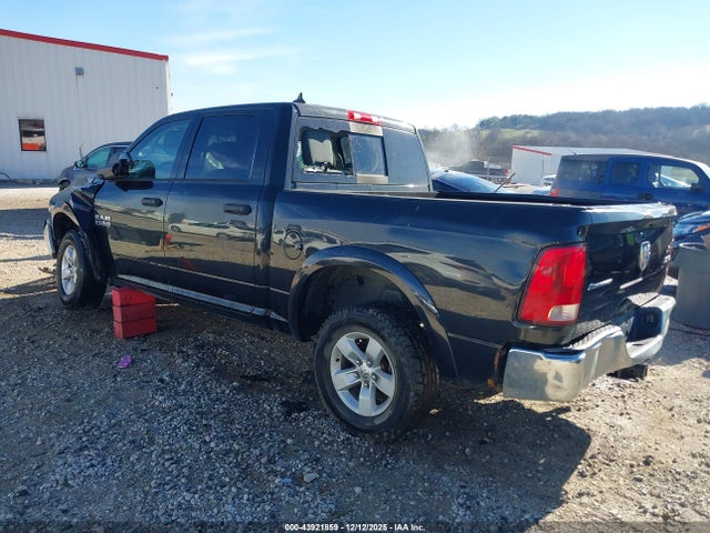 43921859 :رقم المزاد ، 1C6RR7LT6FS626216 vin ، 2015 Ram 1500 Outdoorsman مزاد بيع