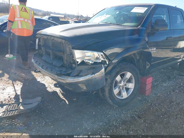 43921859 :رقم المزاد ، 1C6RR7LT6FS626216 vin ، 2015 Ram 1500 Outdoorsman مزاد بيع