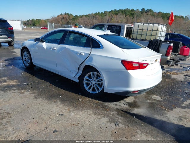 Продажа на аукционе авто 2018 Chevrolet Malibu Lt, vin: 1G1ZD5ST2JF139697, номер лота: 43921980
