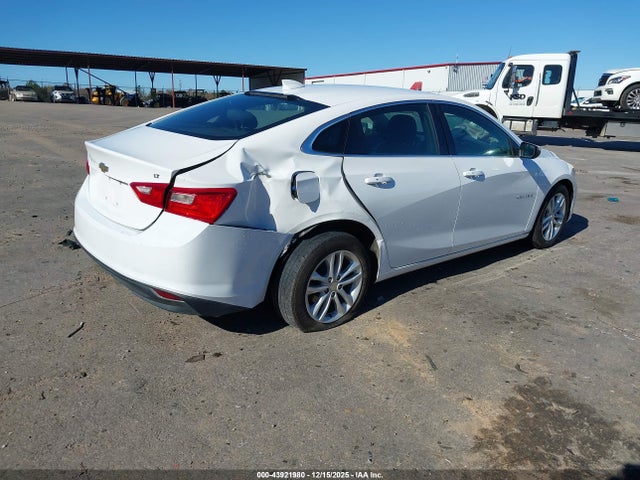 Продажа на аукционе авто 2018 Chevrolet Malibu Lt, vin: 1G1ZD5ST2JF139697, номер лота: 43921980