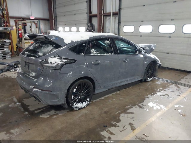 2016 FORD FOCUS RS WF0DP3TH1G4115741 Photo 3