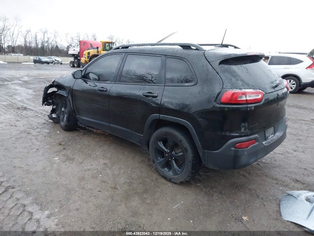 2017 JEEP CHEROKEE 1C4PJMDB1HW612294 Photo 2