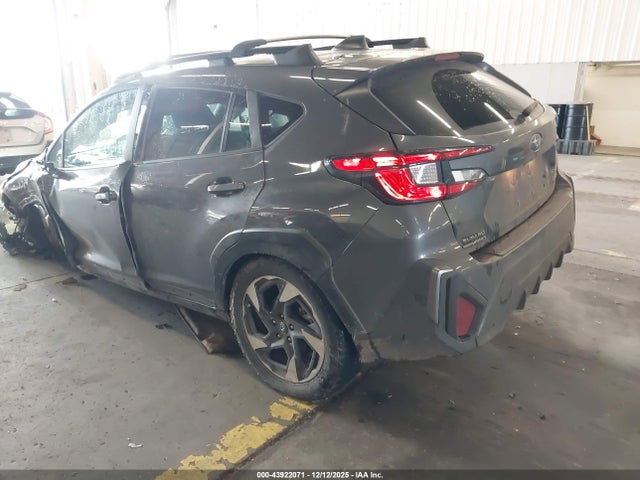 4S4GUHL65R3731046 Subaru Crosstrek Limited
