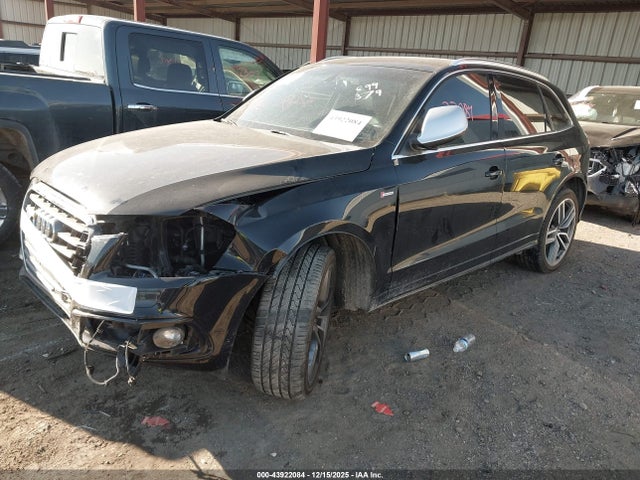 2014 AUDI SQ5 WA1VGAFP2EA102732 Photo 1