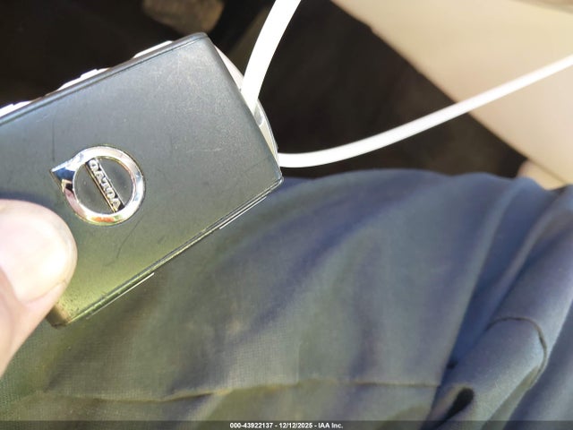 2018 VOLVO S90 LVY982AK7JP020906 Photo 10