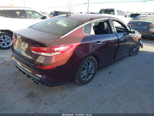 5XXGT4L39LG401407 KIA Optima Lx