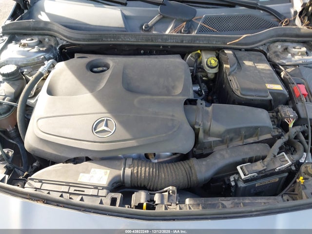 Продажа на аукционе авто 2017 Mercedes-benz Cla 250, vin: WDDSJ4EB6HN400284, номер лота: 43922249
