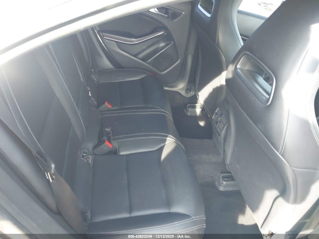 Продажа на аукционе авто 2017 Mercedes-benz Cla 250, vin: WDDSJ4EB6HN400284, номер лота: 43922249