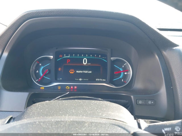 43922261 :رقم المزاد ، 5FNYF6H9XKB018470 vin ، 2019 Honda Pilot Touring مزاد بيع