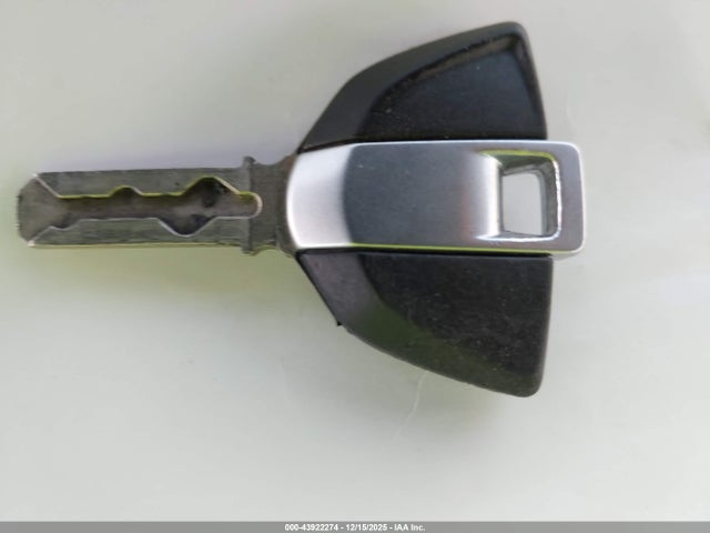 2021 BMW S 1000 WB10E2303M6D46586 Photo 10