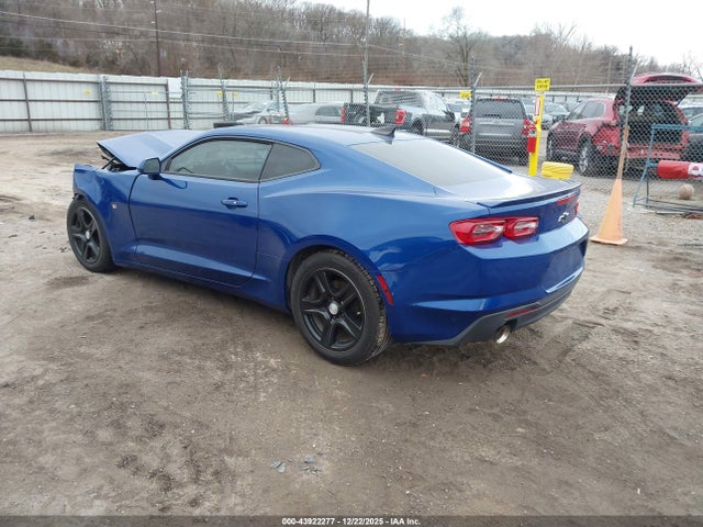 2021 CHEVROLET CAMARO 1G1FB1RX3M0124871 Photo 2