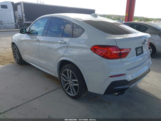 2016 BMW X4 5UXXW3C58G0R18691 Photo 2