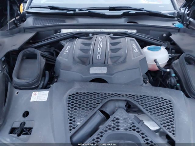 2016 PORSCHE MACAN WP1AF2A54GLB91714 Photo 9