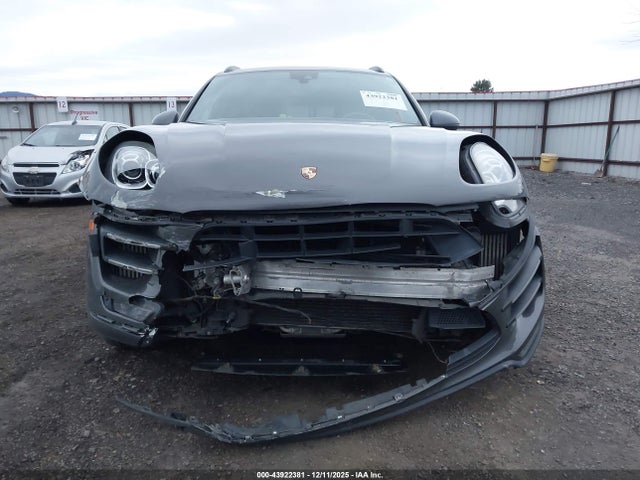 WP1AF2A54GLB91714 Porsche Macan