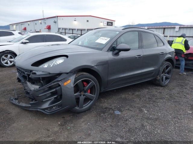 2016 PORSCHE MACAN WP1AF2A54GLB91714 Photo 1