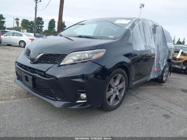 2019 TOYOTA SIENNA 5TDXZ3DC1KS970501 Photo 1