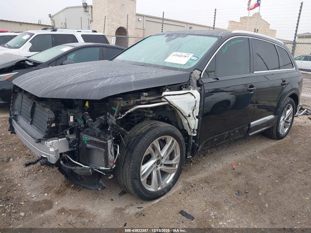 2022 AUDI Q7 WA1LXBF73ND020858 Photo 1