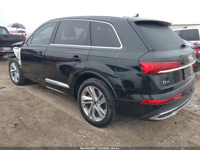 2022 AUDI Q7 WA1LXBF73ND020858 Photo 2