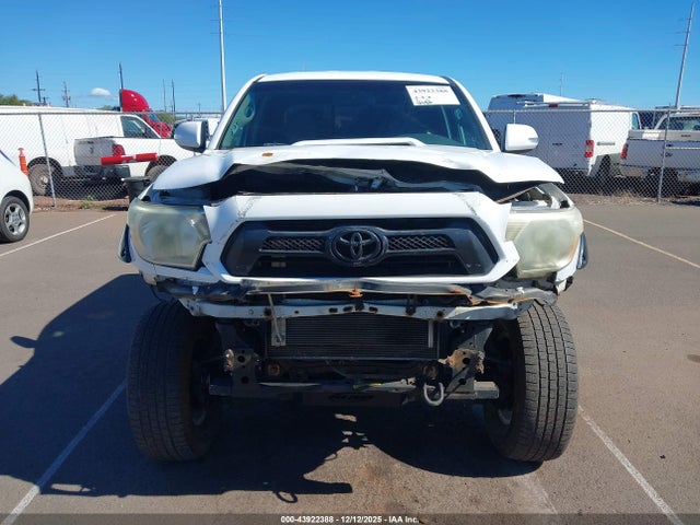 Toyota Tacoma Base V6/trd Pro 2015 3TMLU4EN3FM197765 Image 12