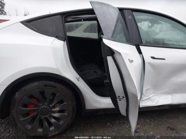 2022 TESLA MODEL Y 7SAYGDEF3NF495518 Photo 7