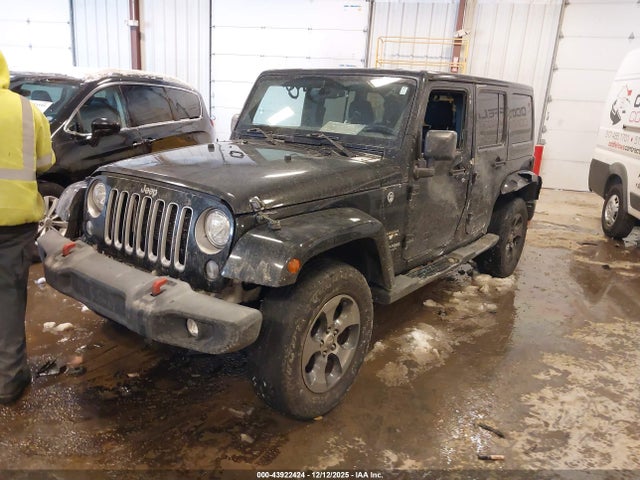 2018 JEEP WRANGLER JK UNLIMITED 1C4BJWEG3JL805716 Photo 1