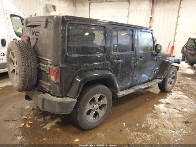 2018 JEEP WRANGLER JK UNLIMITED 1C4BJWEG3JL805716 Photo 3