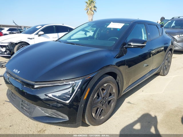 2025 KIA EV6 5XYC34JAXSG008400 Photo 1