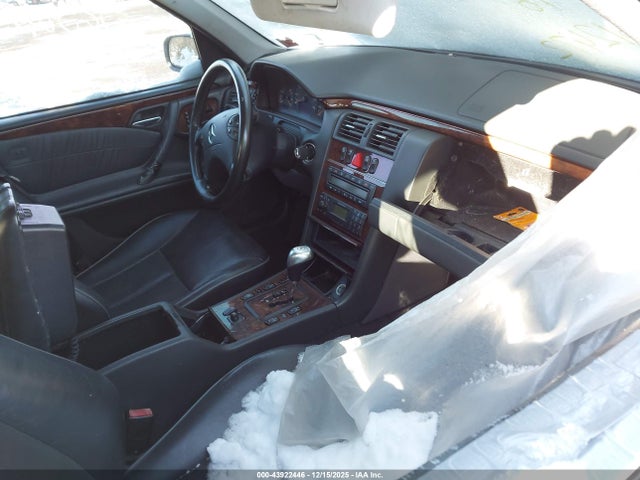 Aukcja sprzedaży 2001 Mercedes-benz E 430 4m, vin: WDBJF83J31X045074, numer aukcji: 43922446