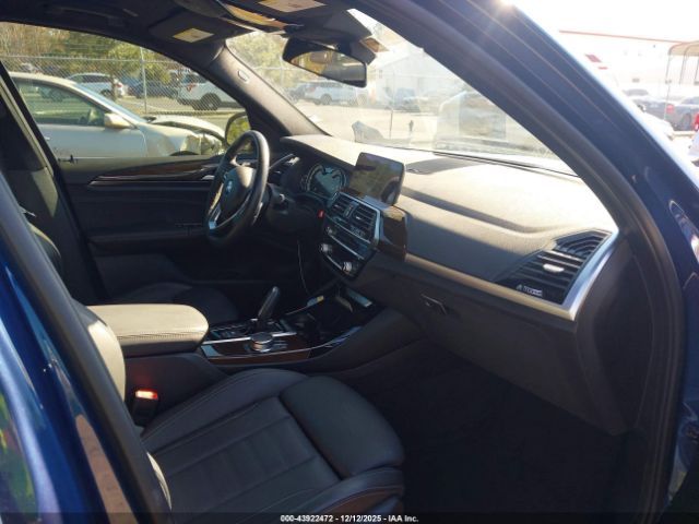 2018 BMW X3 5UXTR9C55JLC68820 Photo 4