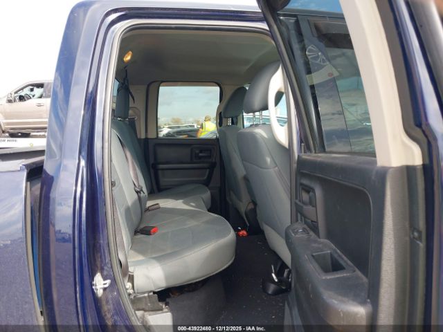 2017 RAM 1500 1C6RR6FGXHS524316 Photo 7