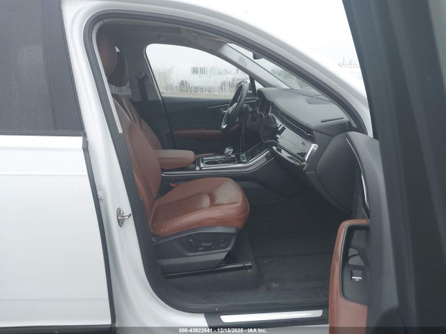 2021 AUDI Q7 WA1VXAF78MD039231 Photo 4