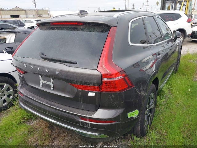 2023 VOLVO XC60 RECHARGE PLUG-IN HYBRID YV4H60DV1P1226136 Photo 3