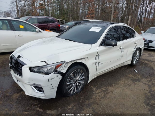 43922605 :رقم المزاد ، JN1EV7BRXNM341727 vin ، 2022 Infiniti Q50 Luxe Awd مزاد بيع