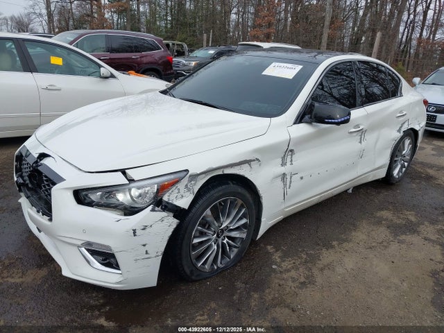 43922605 :رقم المزاد ، JN1EV7BRXNM341727 vin ، 2022 Infiniti Q50 Luxe Awd مزاد بيع