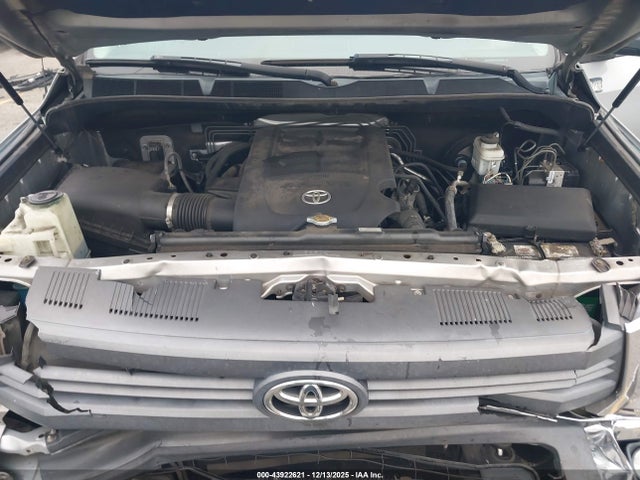 5TFRM5F1XEX076168 Toyota Tundra Sr5 4.6l V8