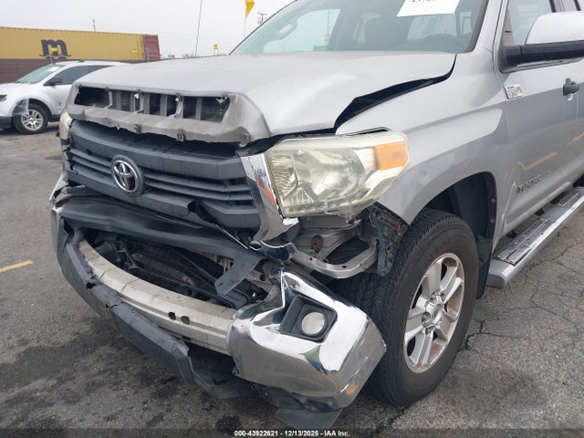 5TFRM5F1XEX076168 Toyota Tundra Sr5 4.6l V8