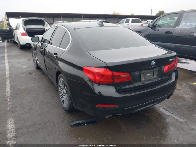 2018 BMW 540I WBAJE5C5XJWA93151 Photo 2