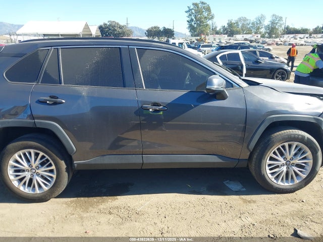 Toyota Rav4 Xle 2022 2T3W1RFV7NW212038 Image 29