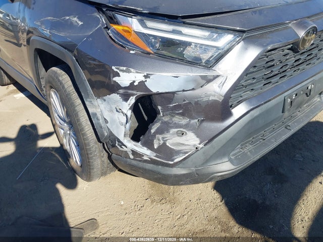 Toyota Rav4 Xle 2022 2T3W1RFV7NW212038 Image 33