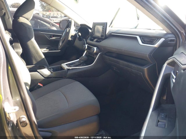 Toyota Rav4 Xle 2022 2T3W1RFV7NW212038 Image 21